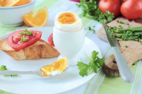 Jak prawidłowo jeść jajka, aby uzyskać jak najwięcej korzyści
